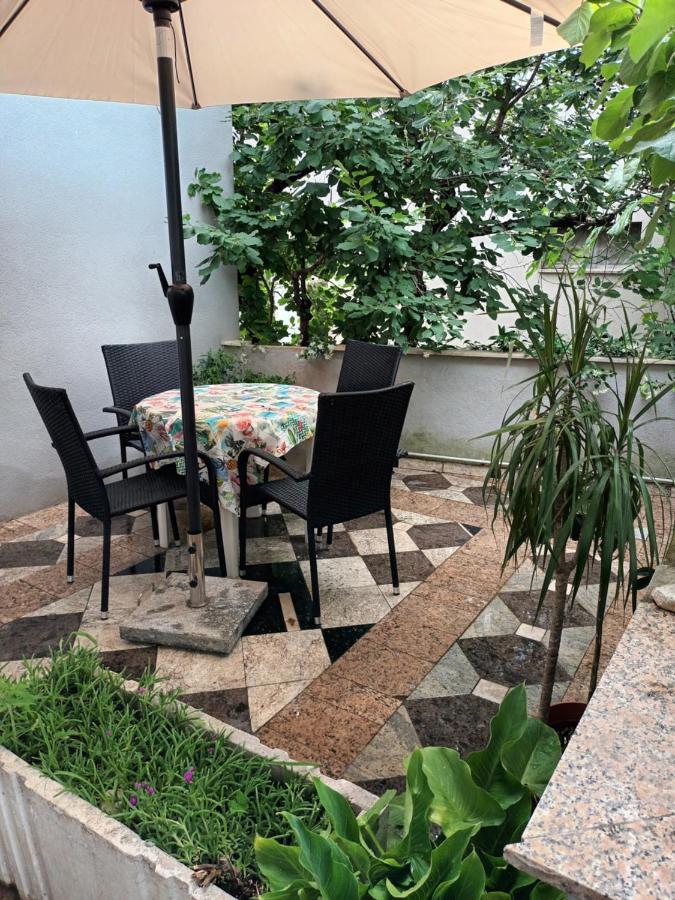 David Apartment อูมัค ภายนอก รูปภาพ